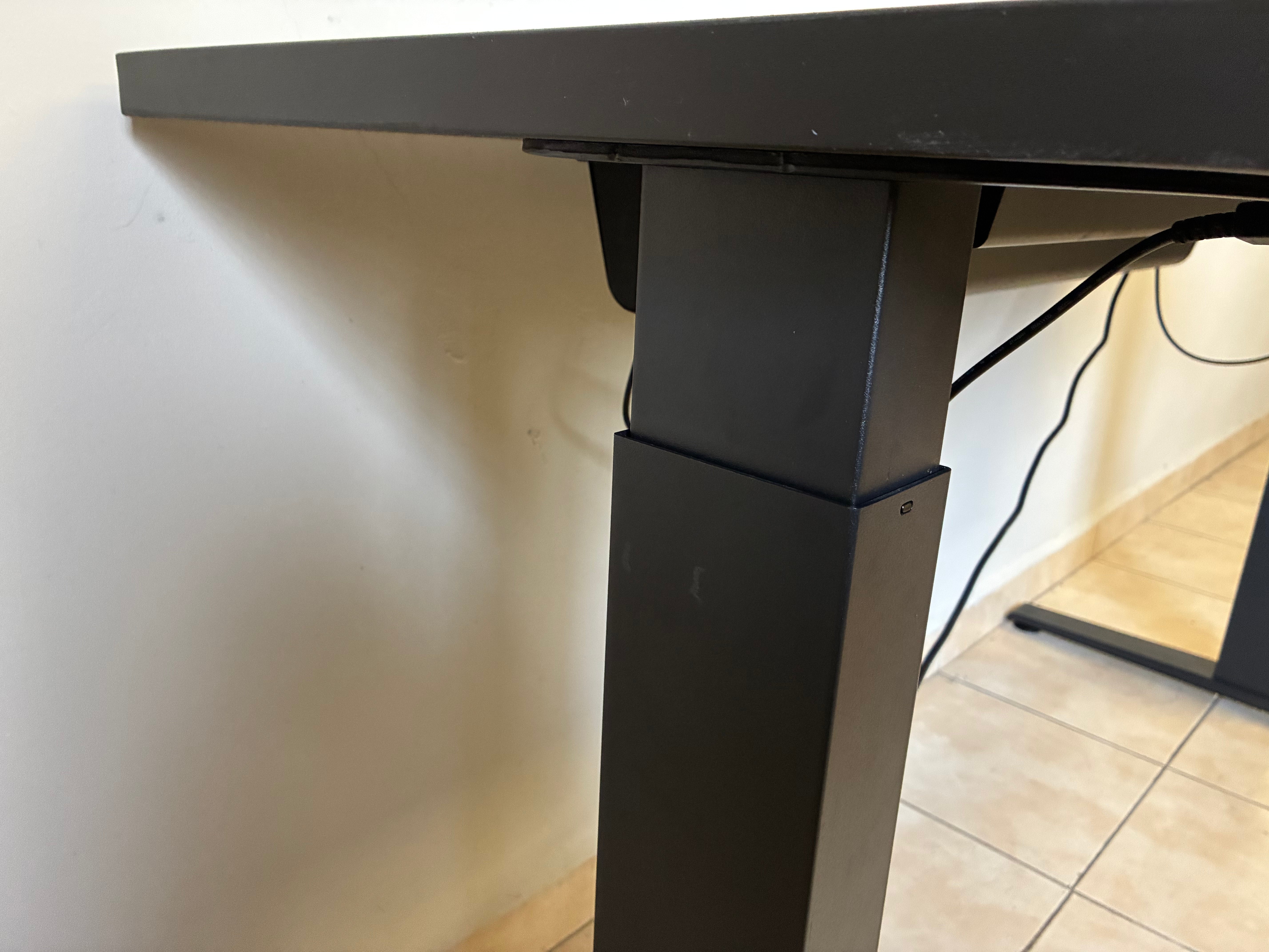Escritorio Altura Ajustable Negro Herman Miller