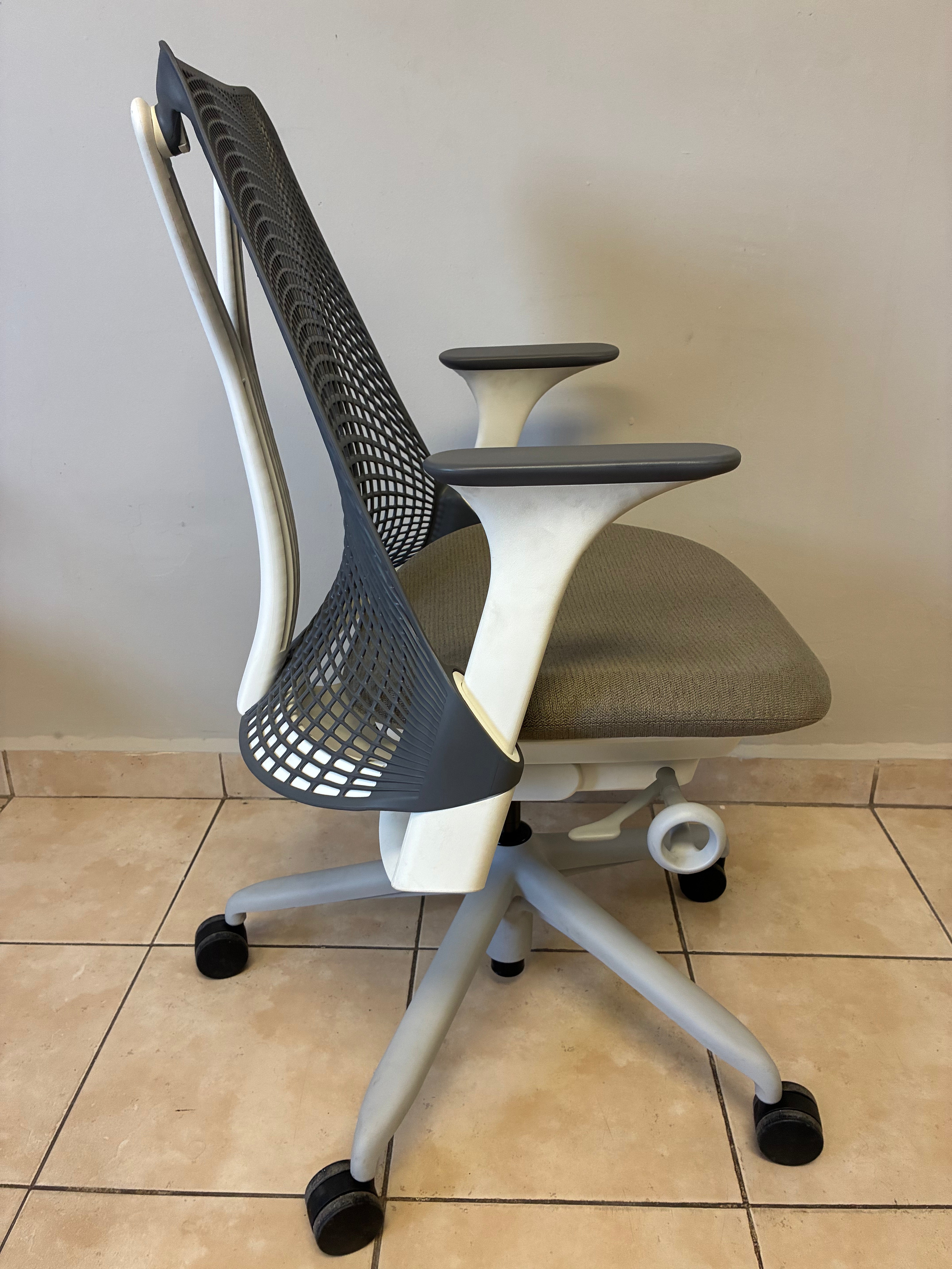 Silla Herman Miller Sayl Gris asiento Gris - Preowned