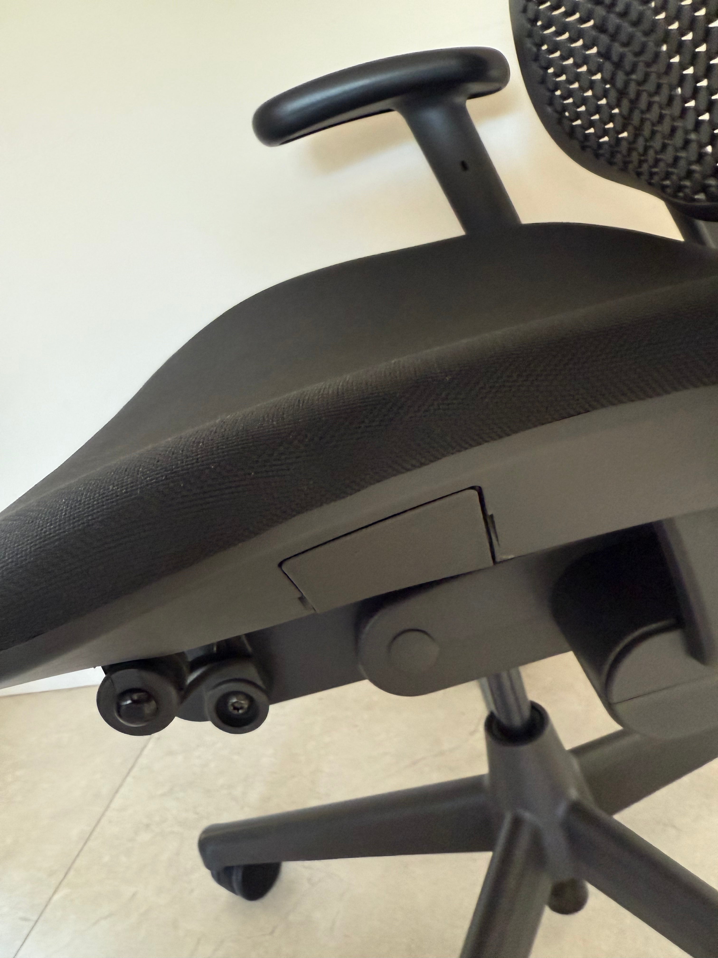 Silla Celle Herman Miller Negro - Preowned