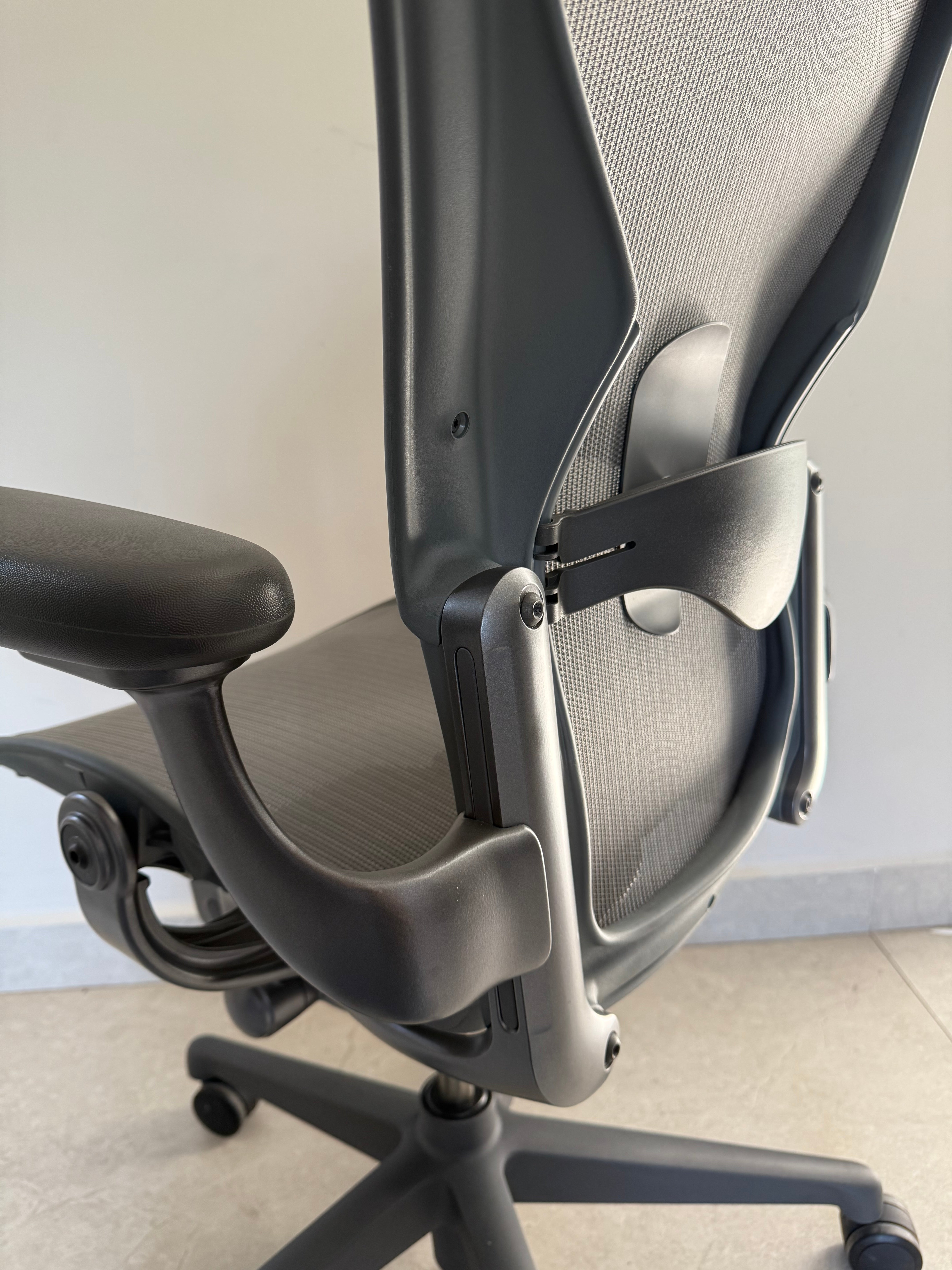 Silla Aeron Herman Miller Talla B Gris - Preowned