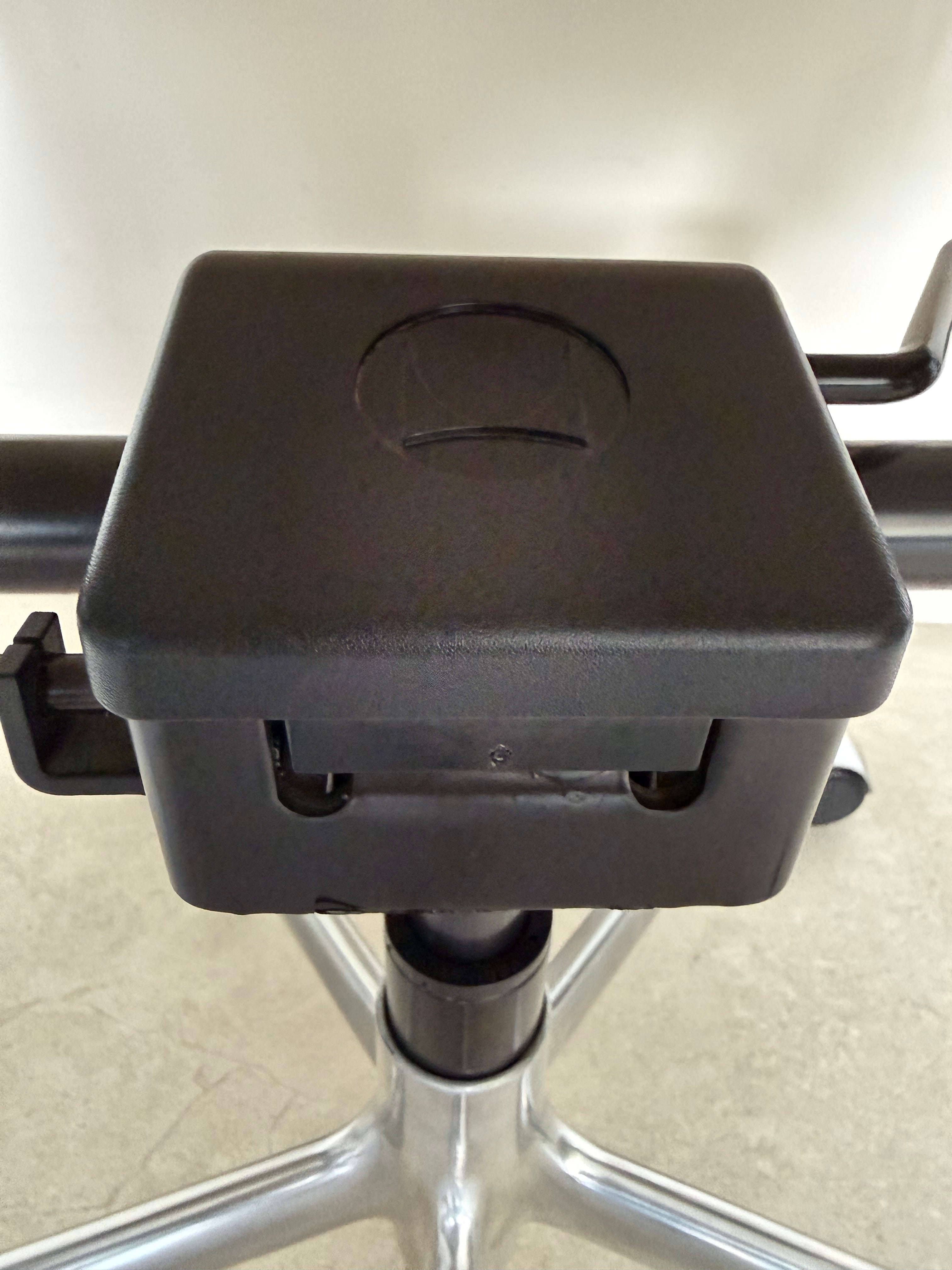 Silla Eames Herman Miller - Preowned