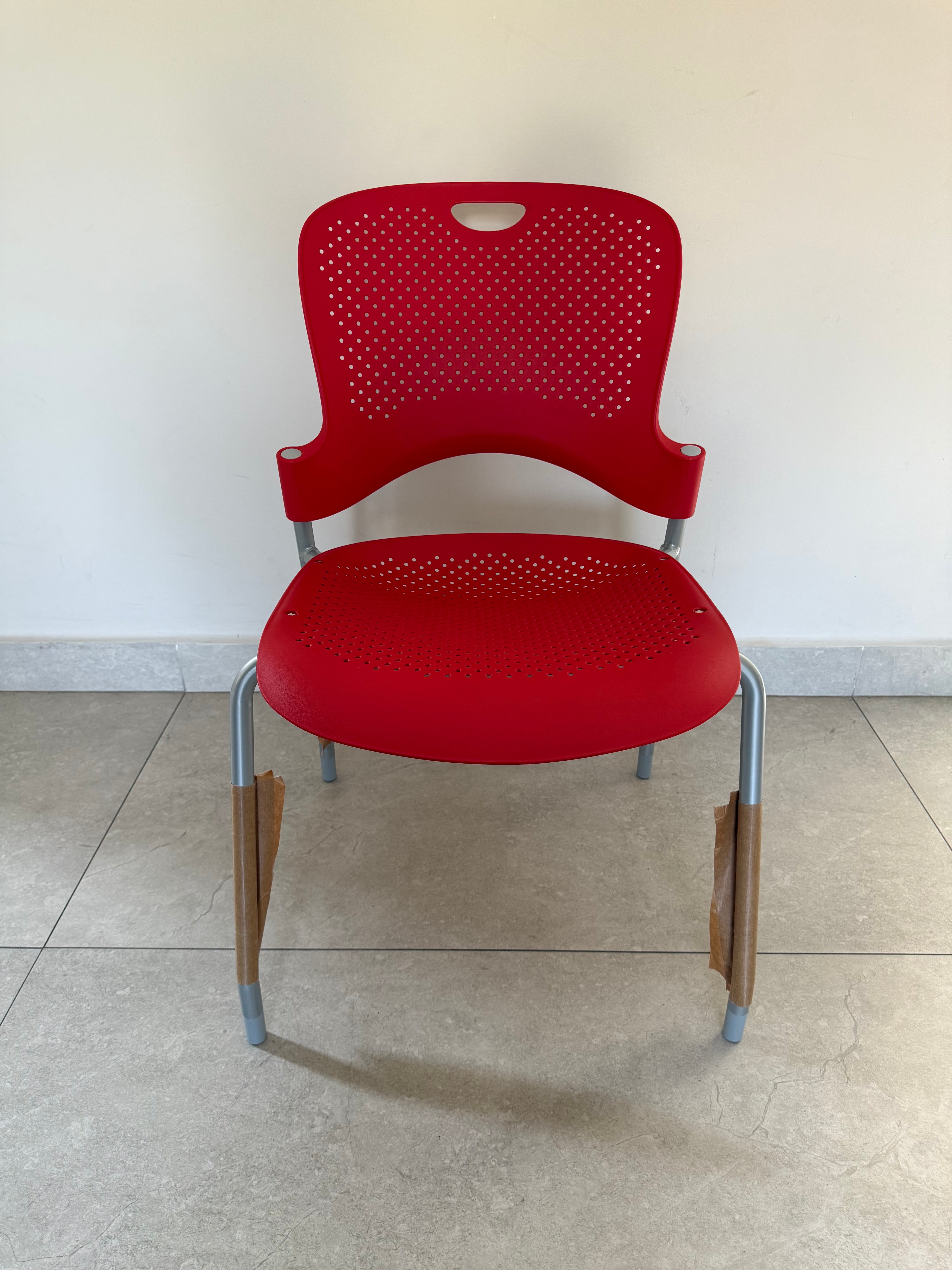 Silla Caper Roja Herman Miller de Exhibición
