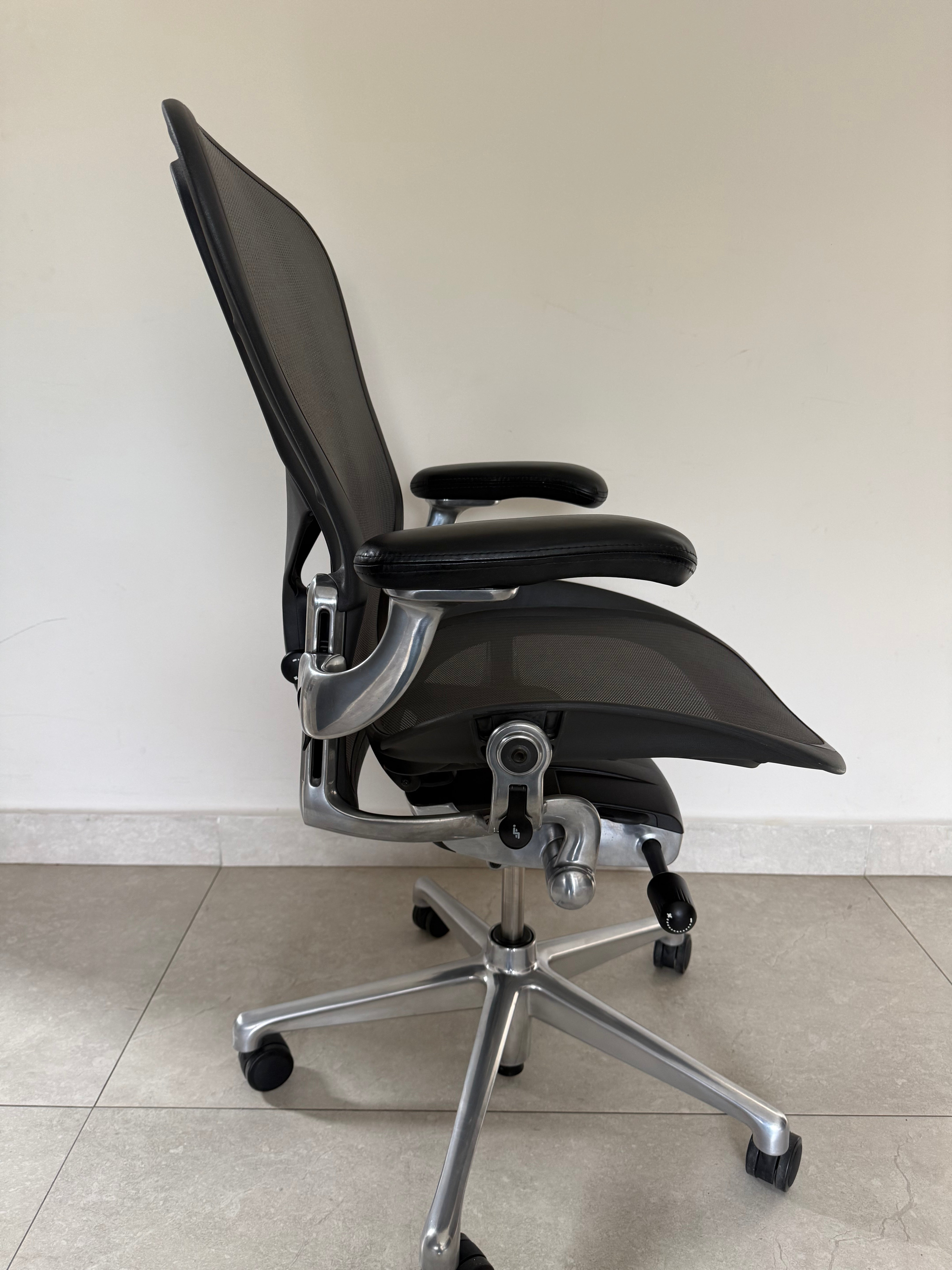 Aeron Cromada Posture Fit SL C - Preowned