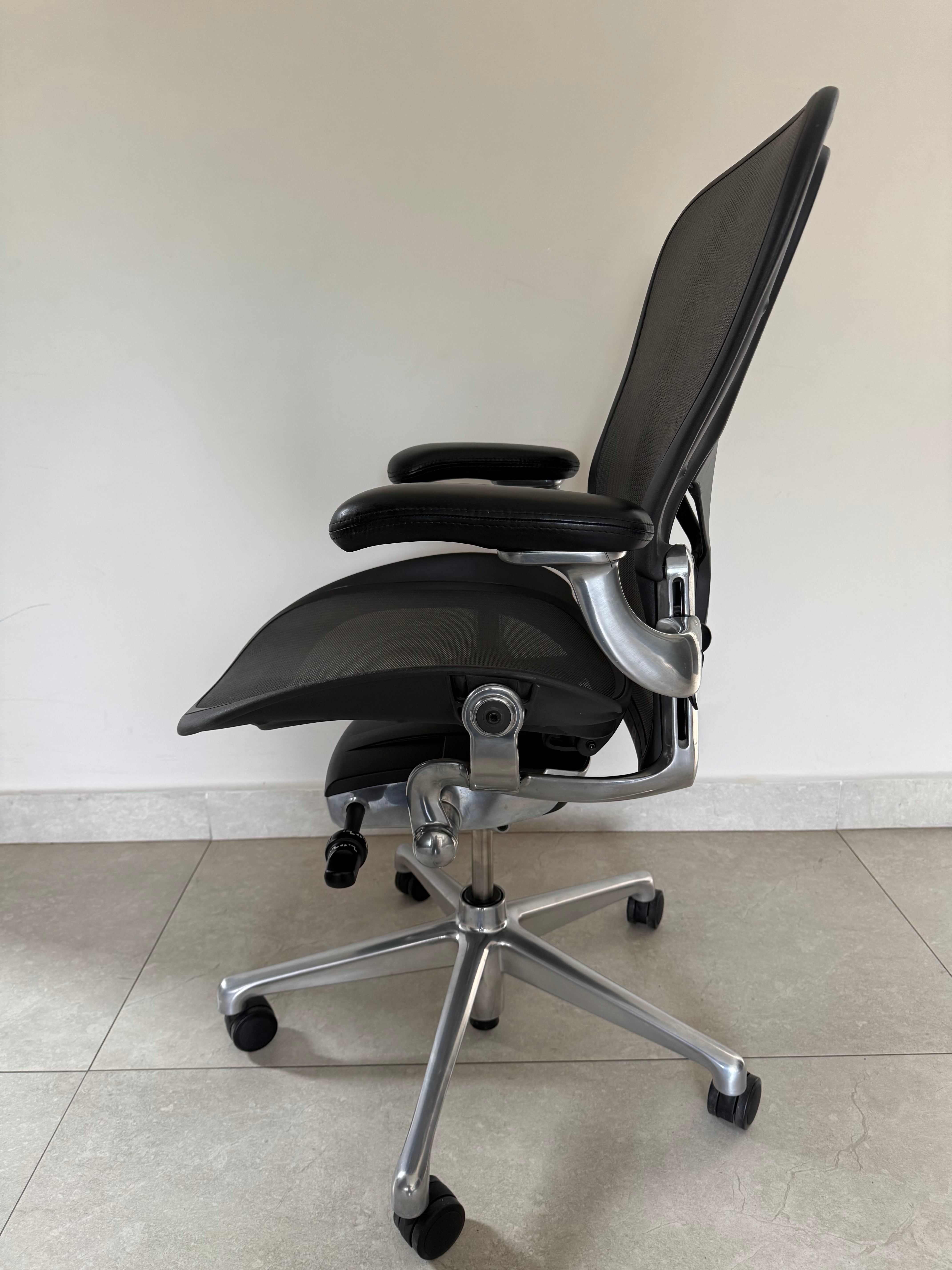 Aeron Cromada Posture Fit SL C - Preowned