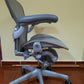 Aeron Classic talla A con soporte de bolillo ajustable color gris