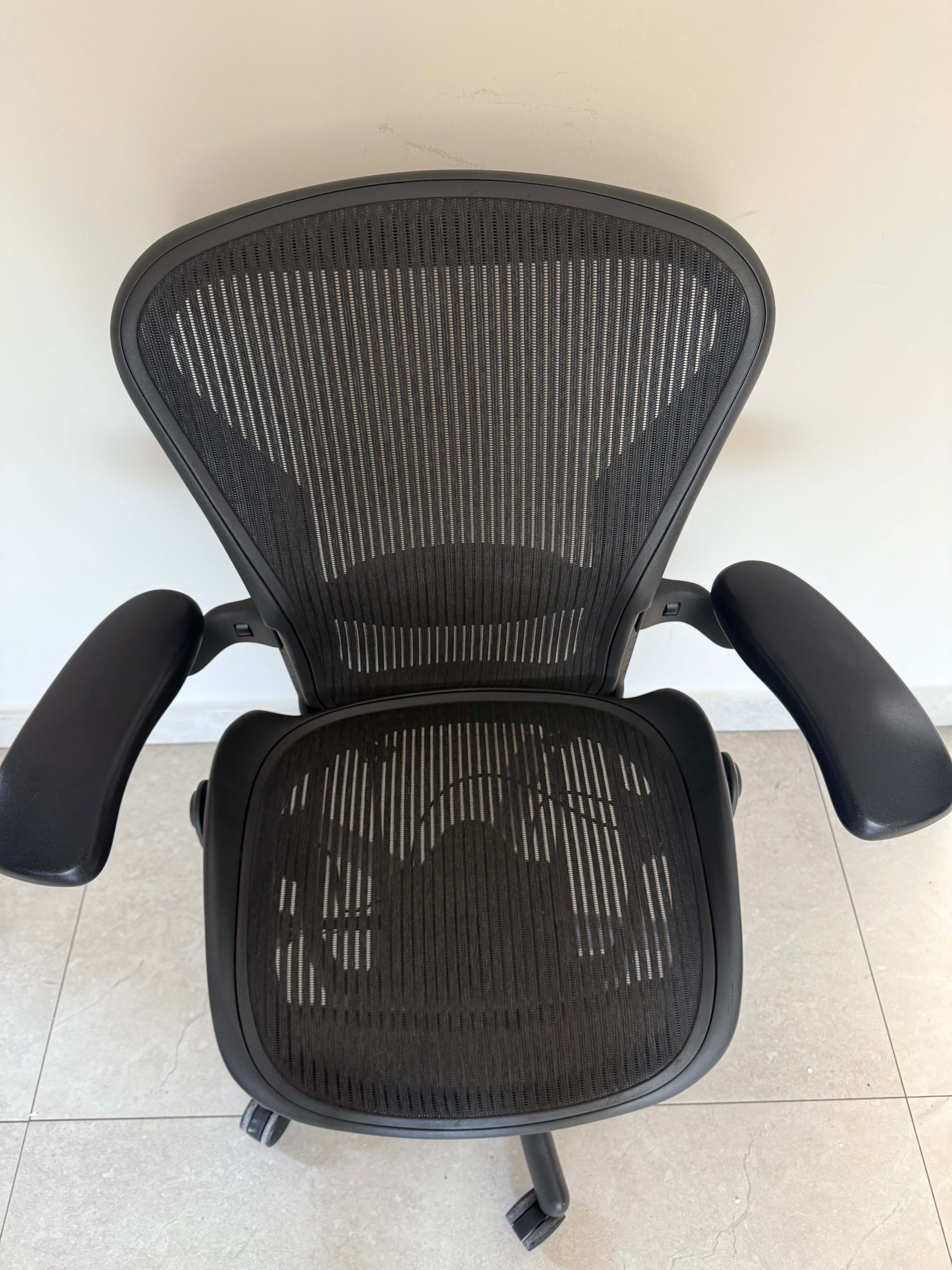 Detalle del respaldo con soporte lumbar