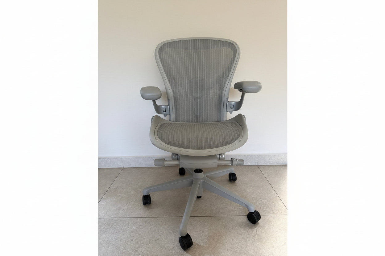 Aeron Herman Miller B Mineral Equipada - Preowned | Muebles ergonómicos en México | Ergonomik