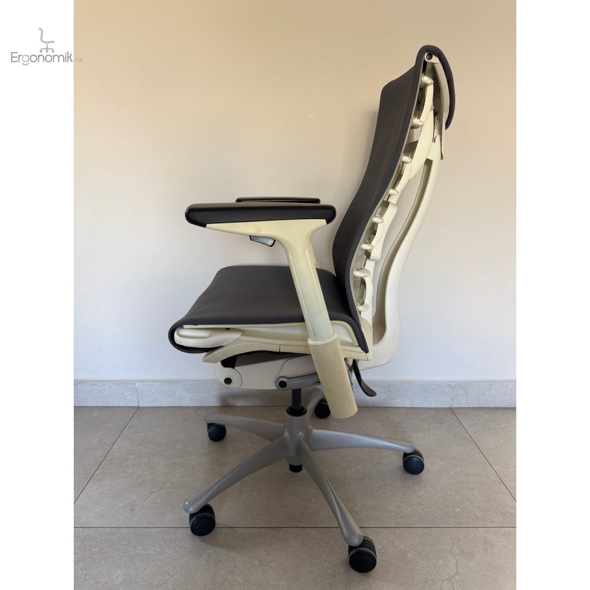 Embody Gris - Herman Miller Preowned - Ergonomik silla ergonomica Herman Miller