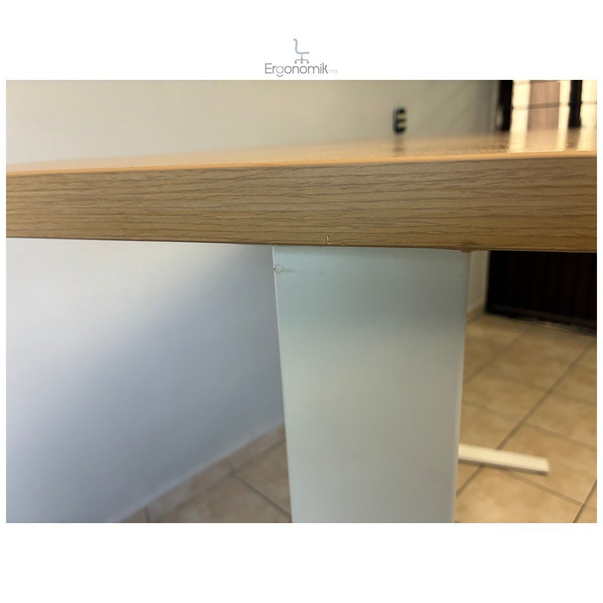 Escritorio Altura Ajustable Beige Herman Miller - Ergonomik escritorio Herman Miller