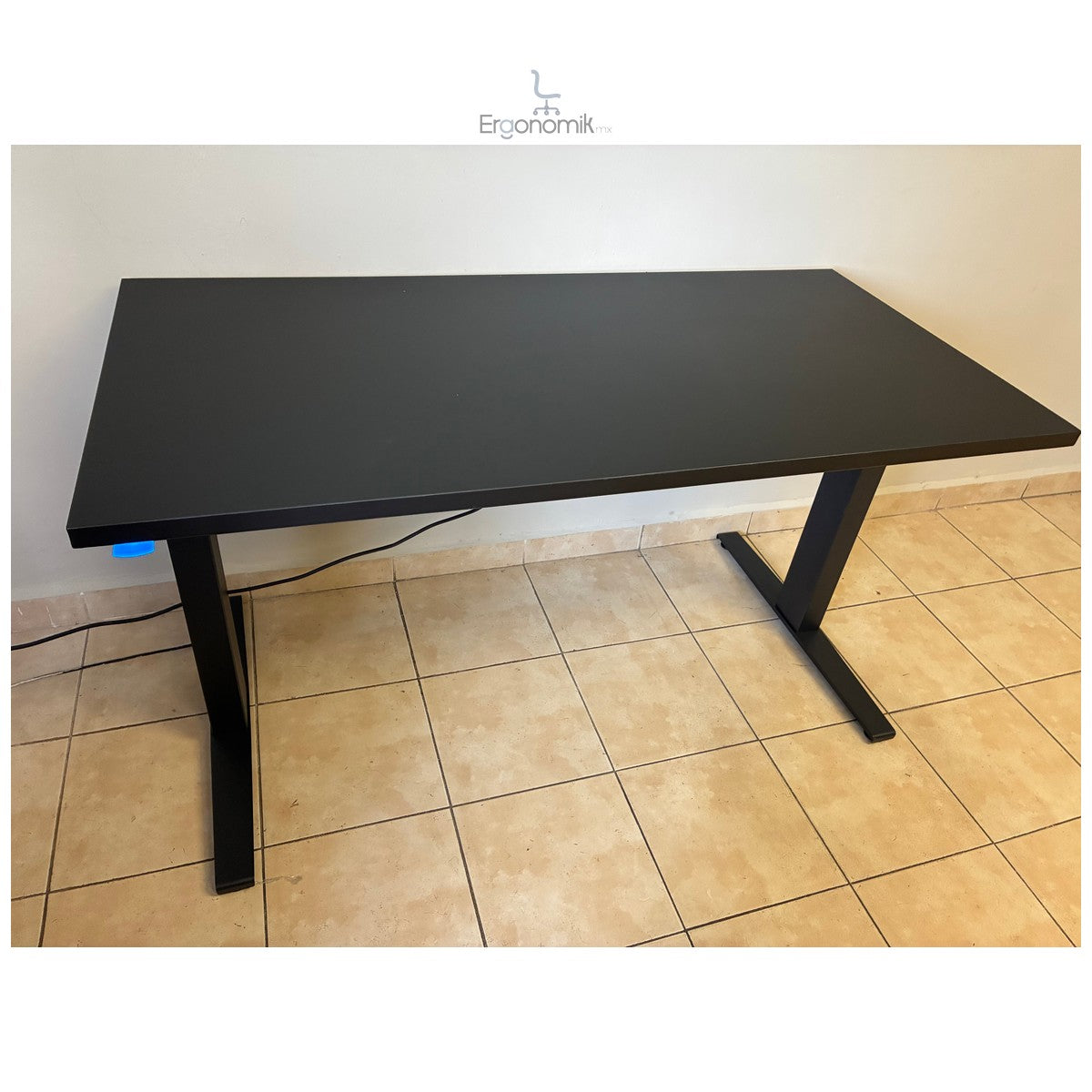 Escritorio Altura Ajustable Negro Herman Miller | Muebles ergonomicos en Mexico | Ergonomik