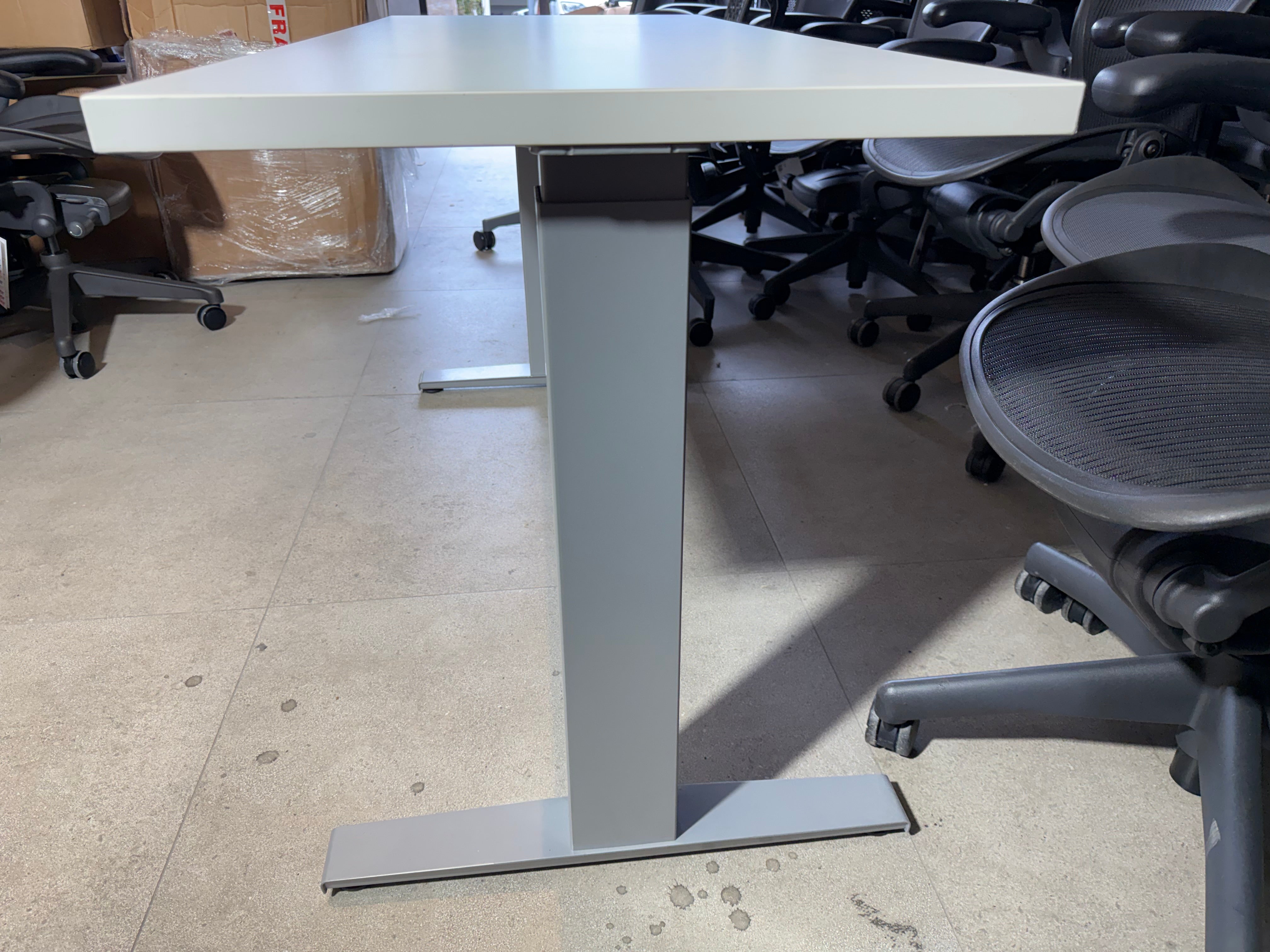 Detalle de la superficie del Escritorio Herman Miller