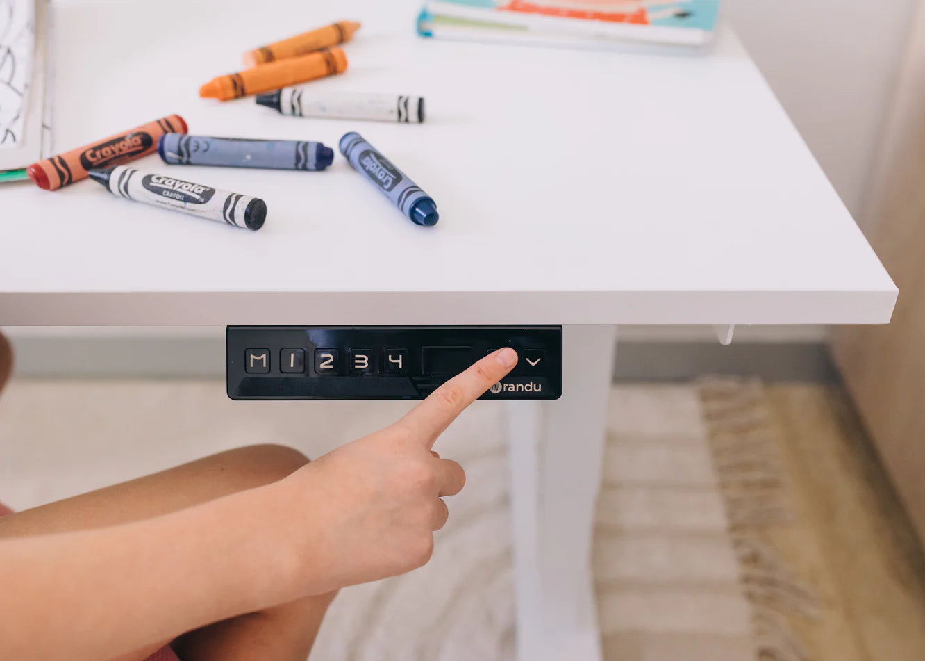 Detalle del escritorio infantil resistente