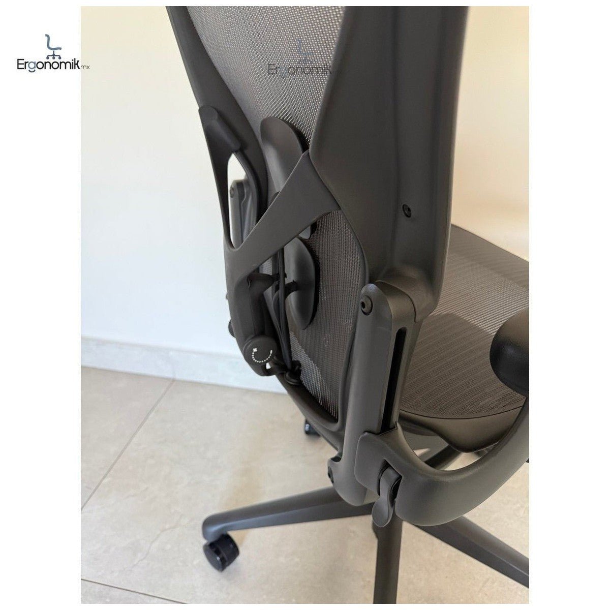 Herman Miller Aeron Talla C Grafito PostureFit Brazos 3D - Ergonomik silla ergonomica Herman Miller