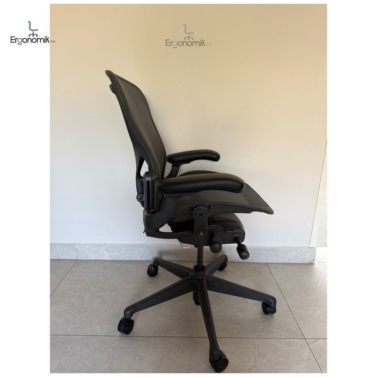 Herman Miller Aeron Talla C Grafito PostureFit Brazos 3D - Ergonomik silla ergonomica Herman Miller