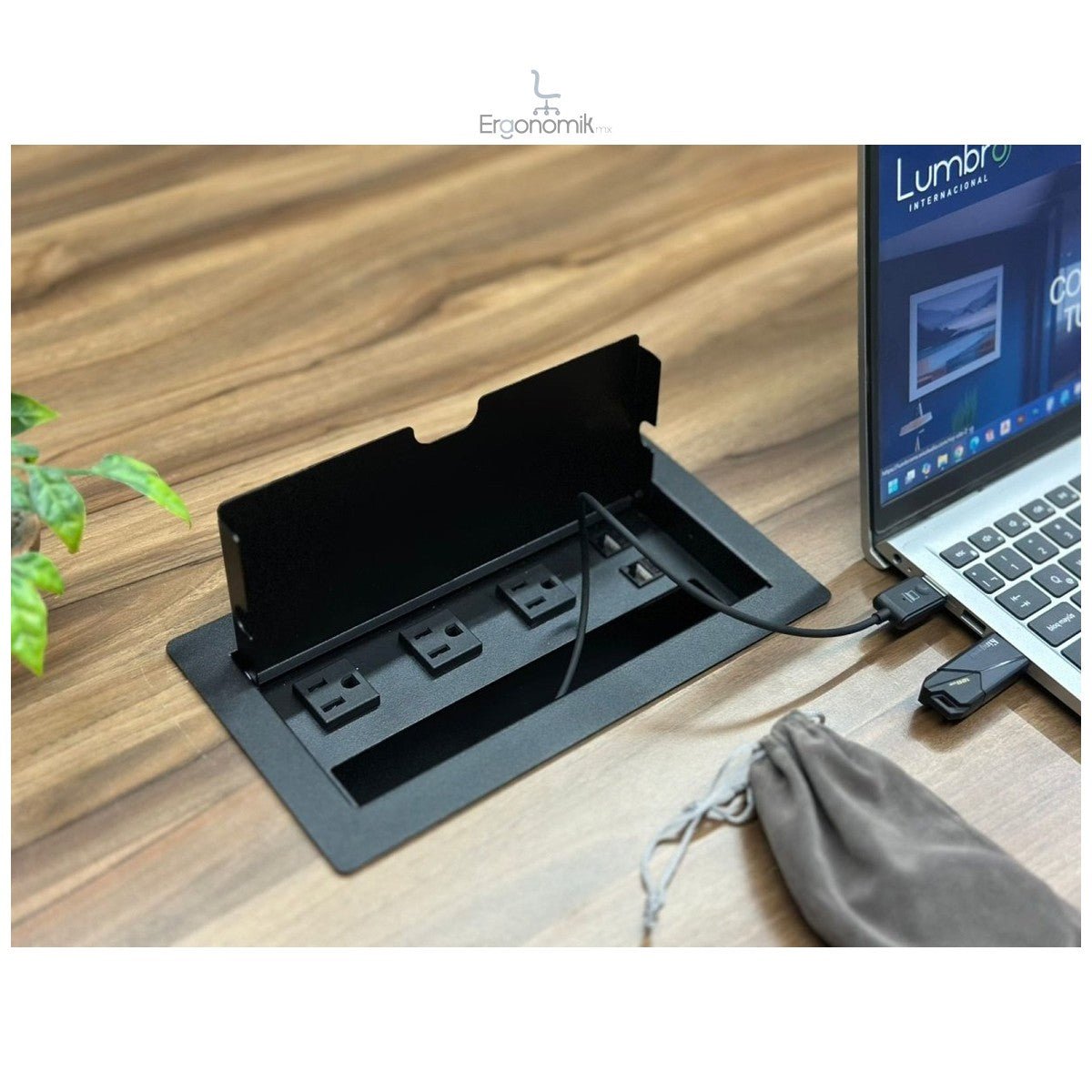 Multicontacto Barcelona Box con HDMI Inalámbrico — LUMBRO - Ergonomik Multicontacto empotrable LUMBRO