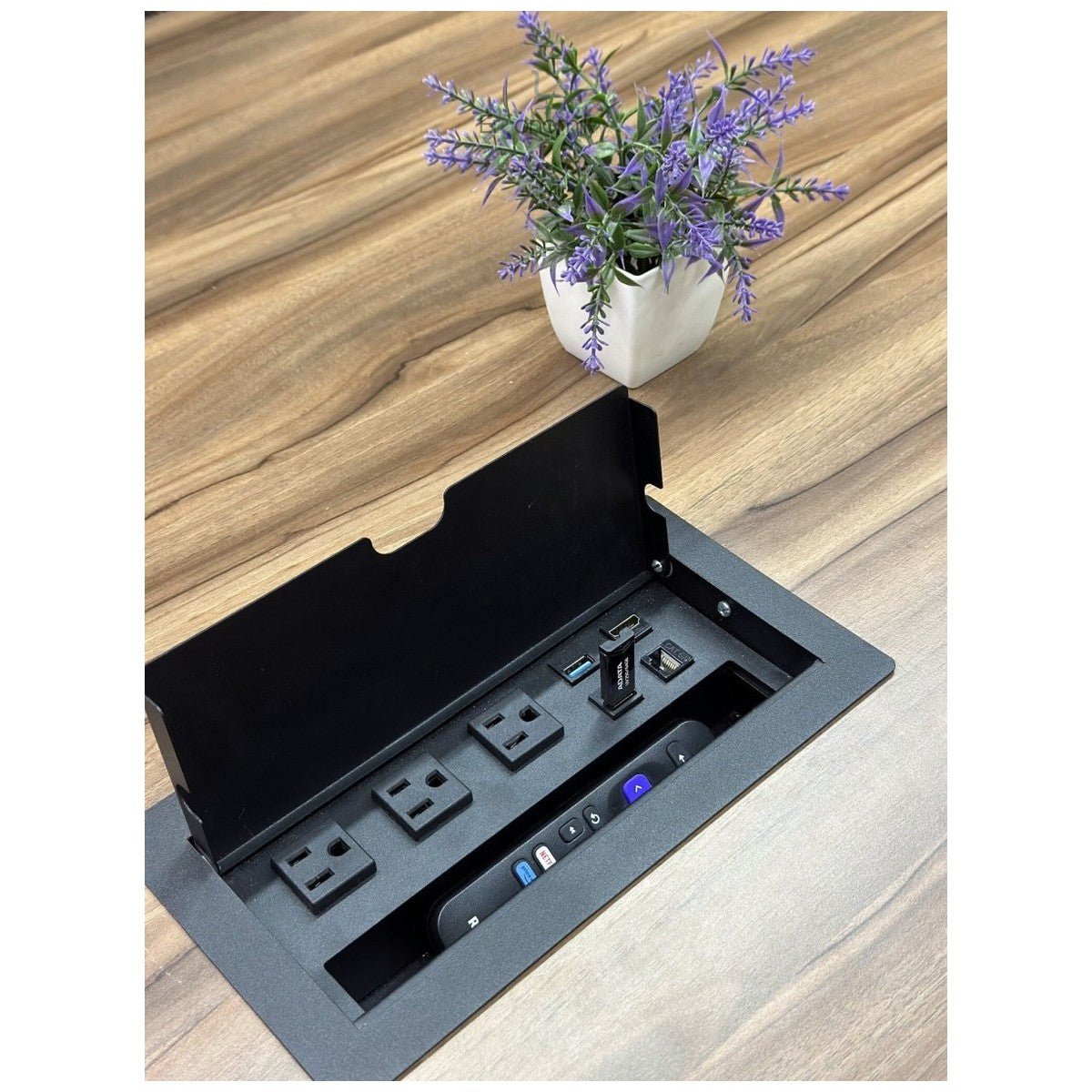 Multicontacto Empotrable Barcelona Box — LUMBRO - Ergonomik Multicontacto empotrable LUMBRO