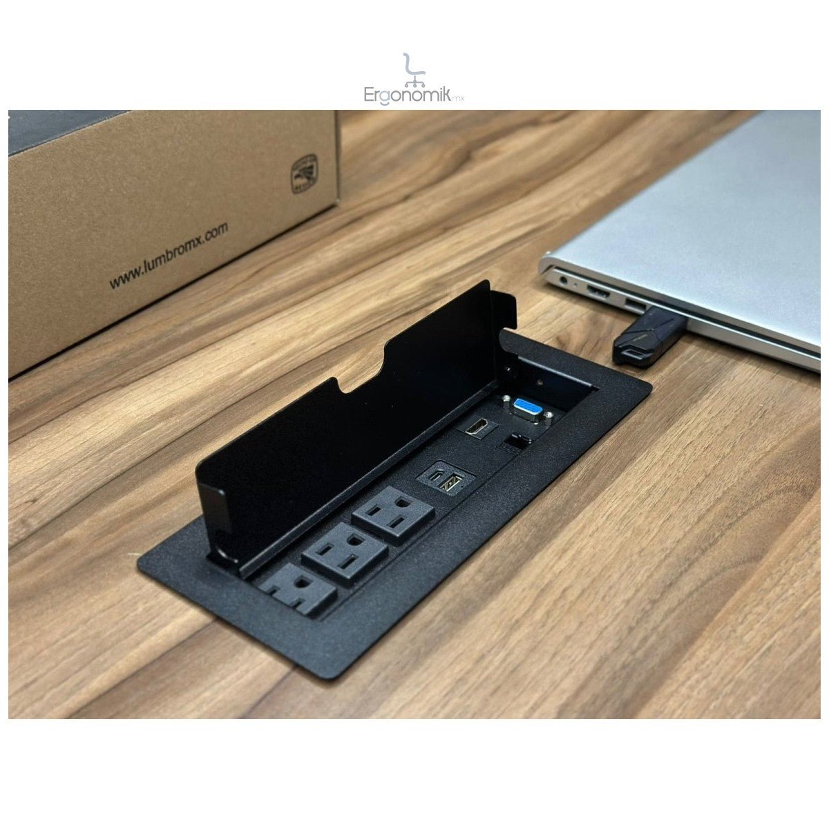 Multicontacto Empotrable Barcelona de Carga — LUMBRO - Ergonomik Multicontacto empotrable LUMBRO