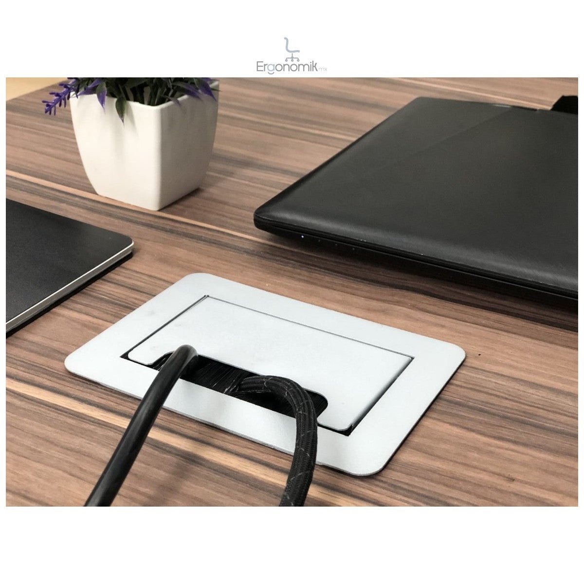 Pasacables Mónaco — LUMBRO - Ergonomik Pasacables LUMBRO