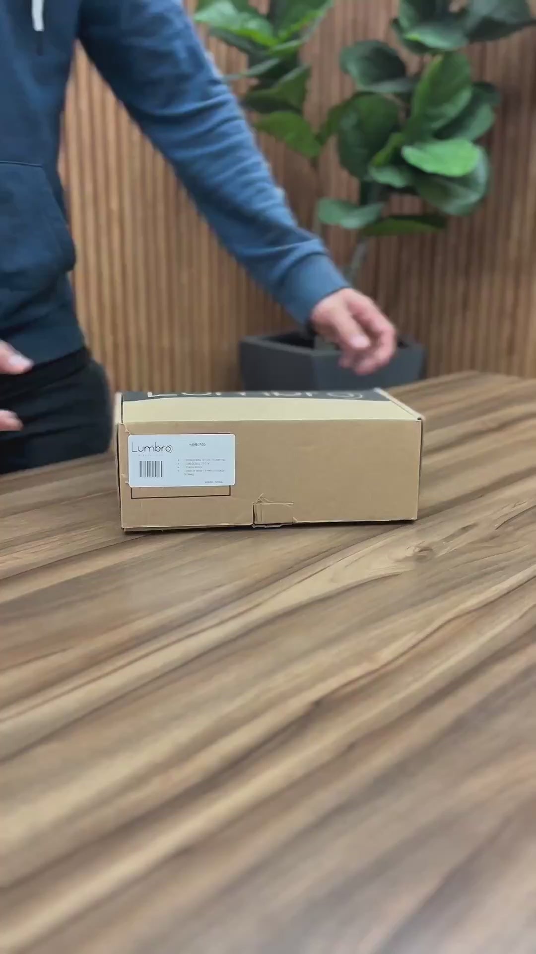 Hamburgo 7 Contactos LUMBRO — unboxing | Ergonomik