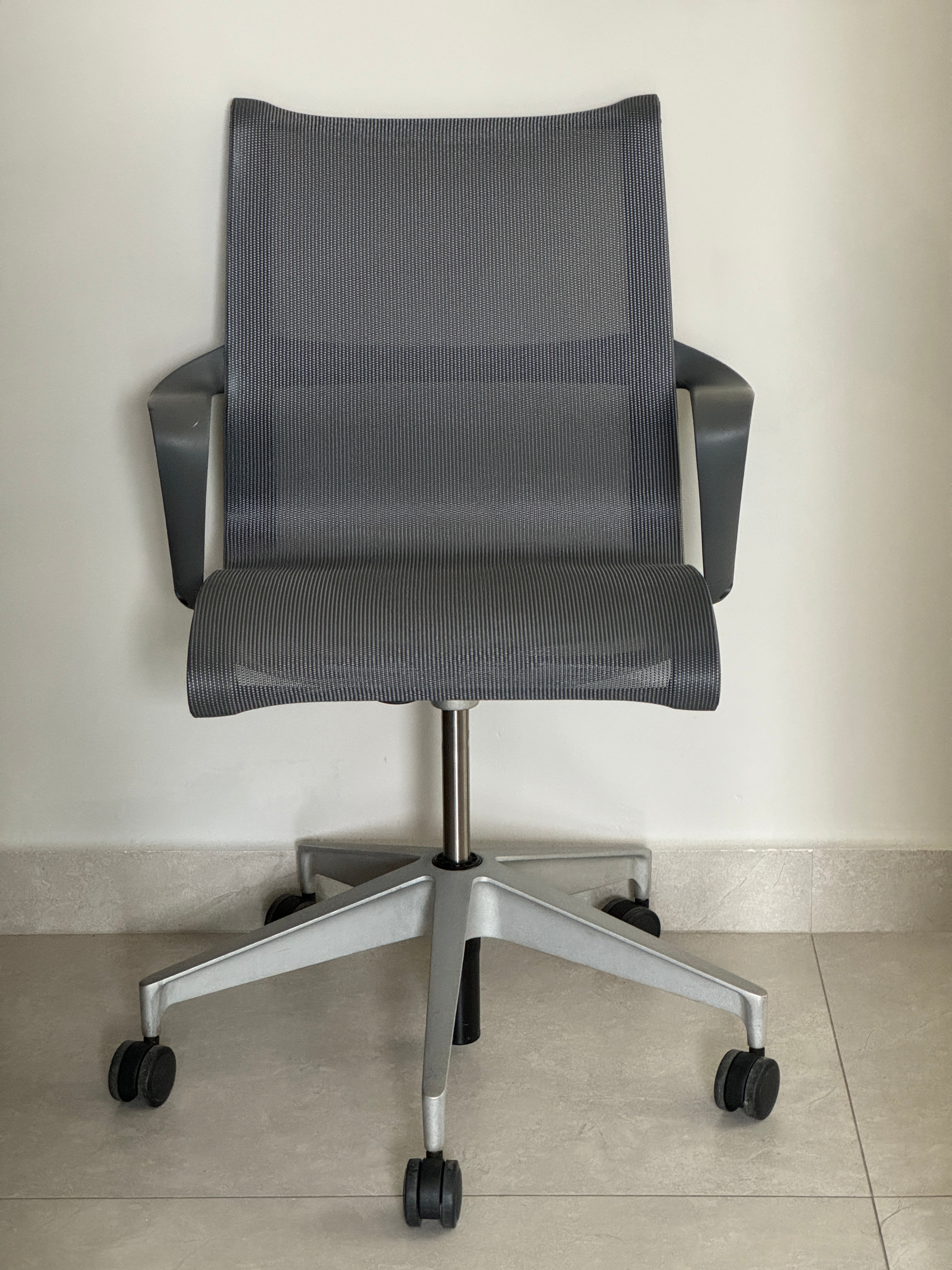 Vista trasera de la silla con soporte flexible