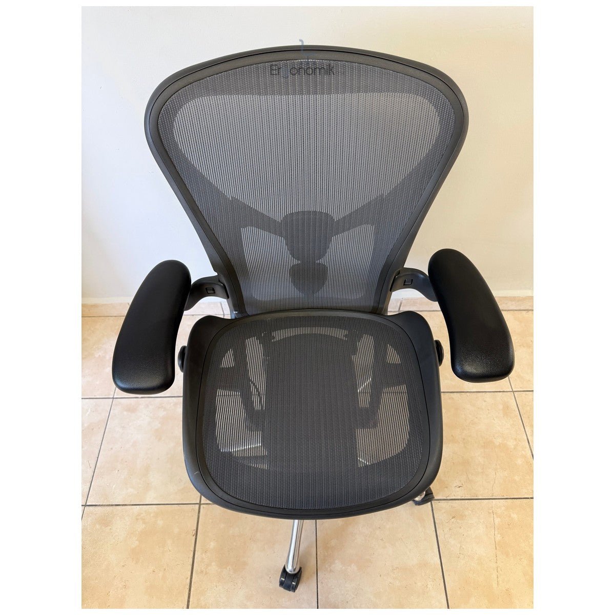 Silla Aeron Herman Miller Posture Fit Cromo Talla B - Exhibición - Ergonomik silla ergonomica Herman Miller
