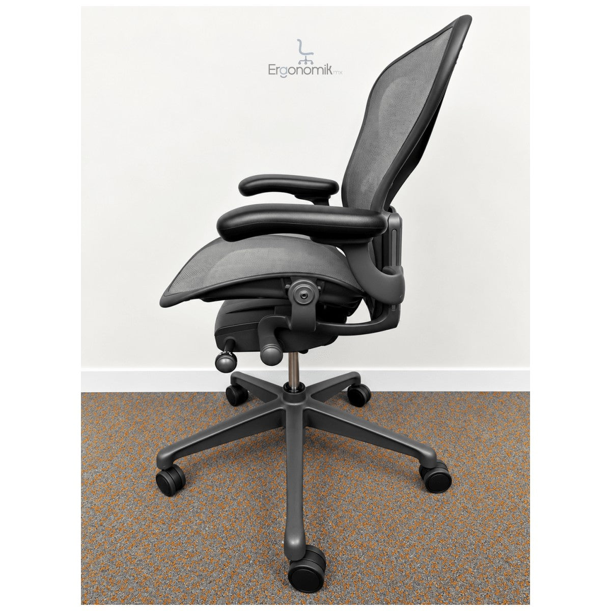 Silla Aeron Herman Miller Talla B con Bloqueo - Preowned | Muebles ergonomicos en Mexico | Ergonomik