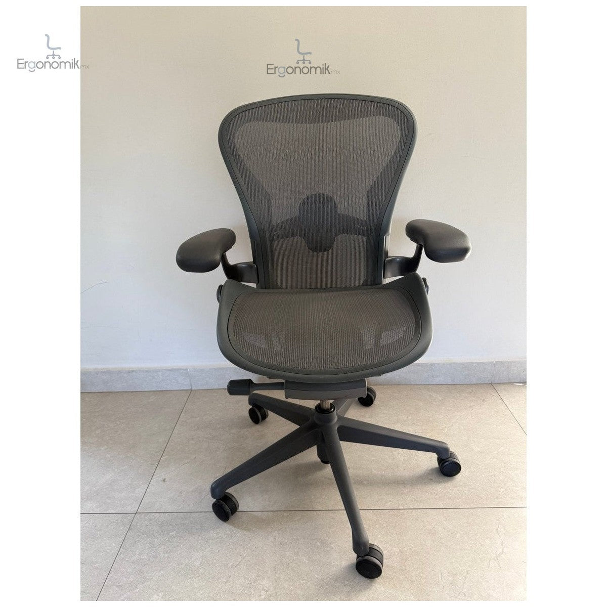 Silla Aeron Herman Miller Talla B Gris - Nuevo | Muebles ergonomicos en Mexico | Ergonomik