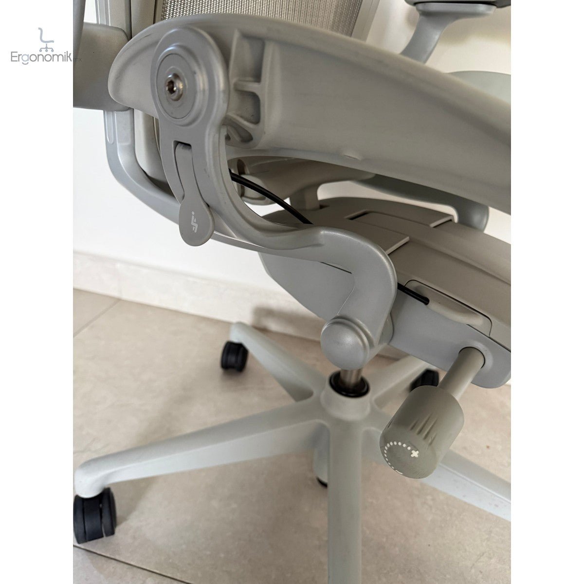 Silla Aeron Mineral Herman Miller - Preowned - Ergonomik silla ergonomica Herman Miller