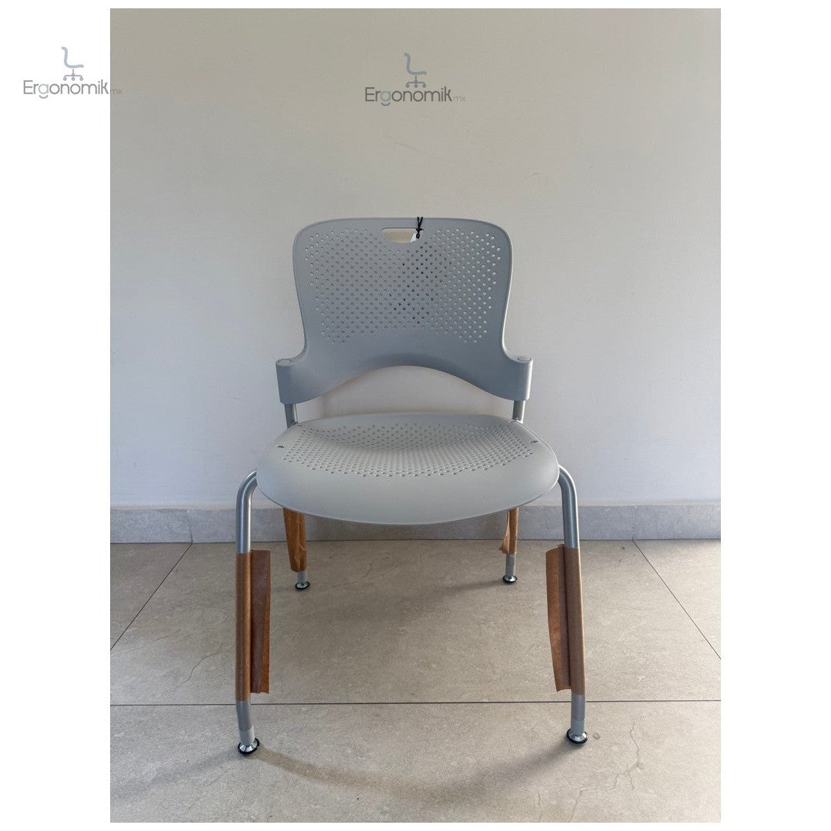 Silla Caper Gris Herman Miller - 4 Piezas - Open Box sin uso | Muebles ergonomicos en Mexico | Ergonomik