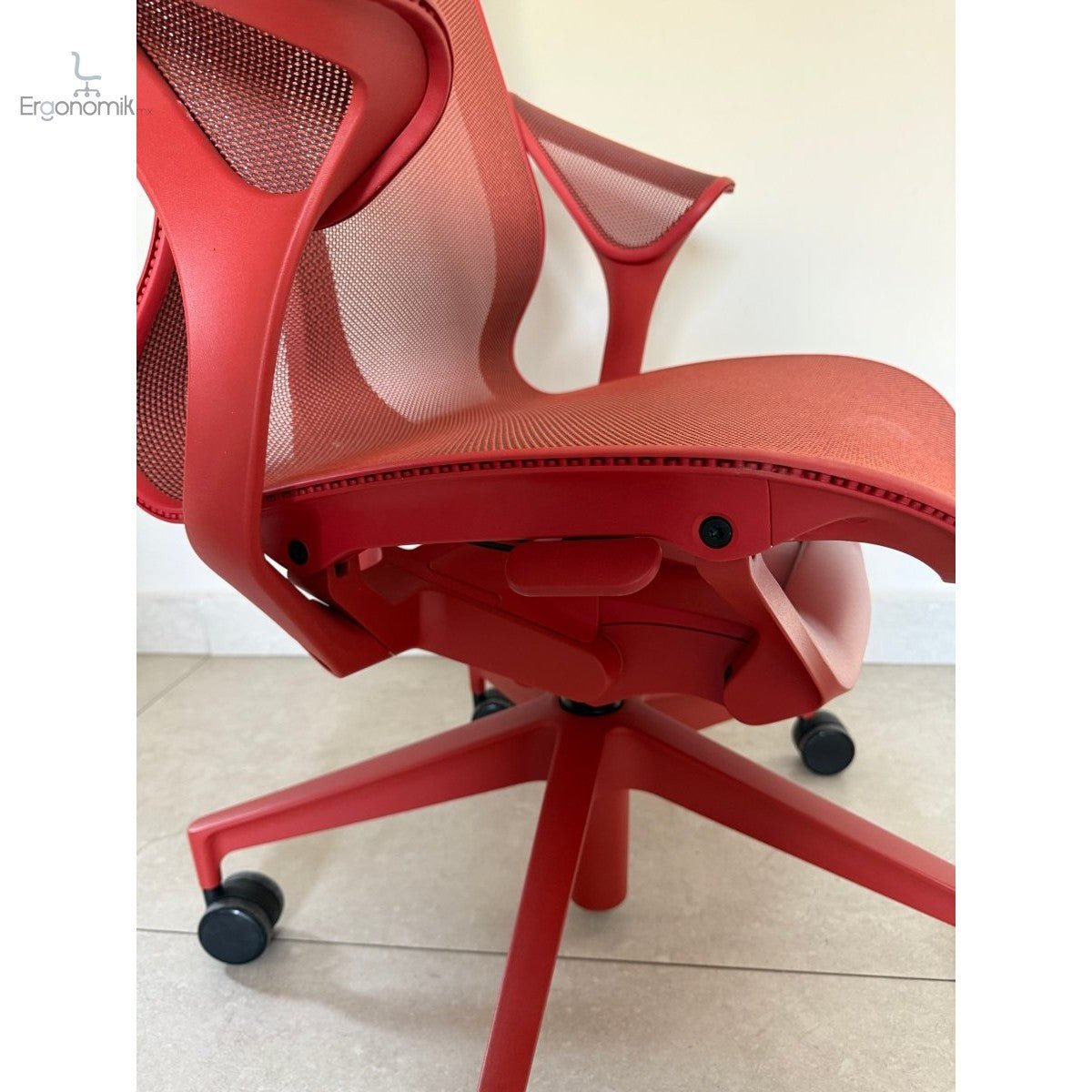 Silla Cosm Alta Brazo Leaf Canyon Herman Miller - Exhibición - Ergonomik silla ergonomica Herman Miller