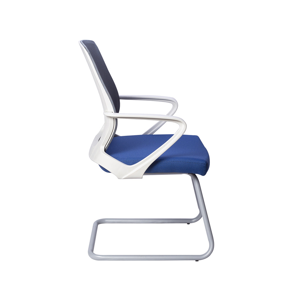 Detalle del tapizado negro de la Silla de Visita 145BL