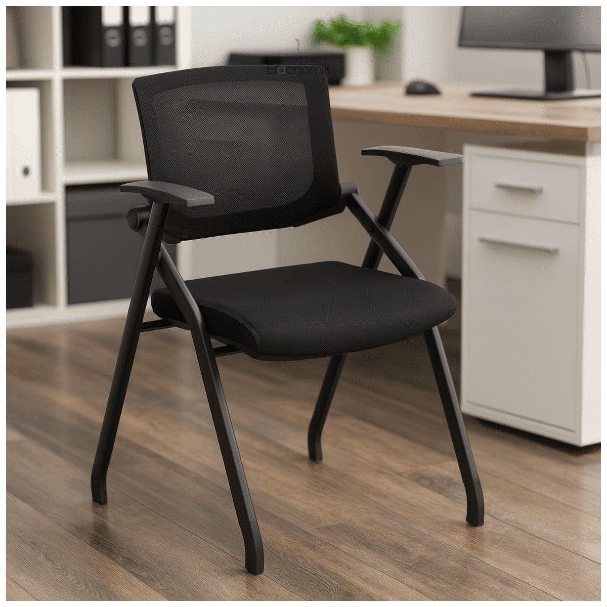 Silla de Visita N1 con regatón en tela negra y mesh - Ergonomik silla OFIK