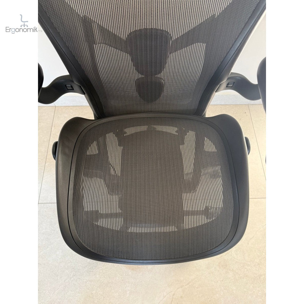 Silla Herman Miller Aeron B Grafito PostureFit Equipada - Preowned - Ergonomik silla ergonomica Herman Miller