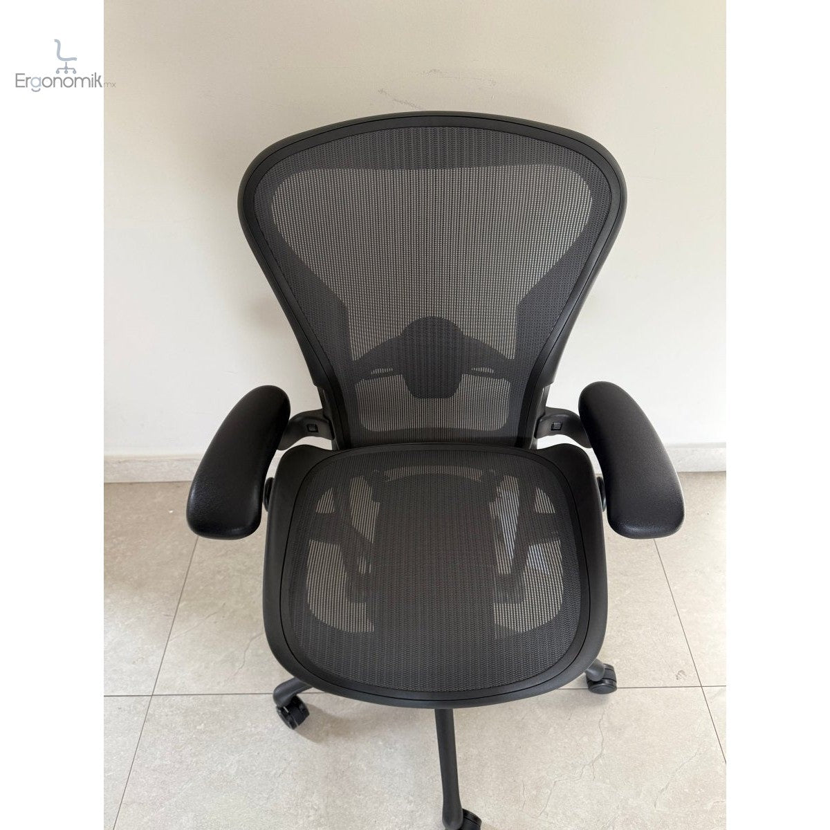 Silla Herman Miller Aeron Remastered Grafito talla B - Exhibición - Ergonomik silla ergonomica Herman Miller