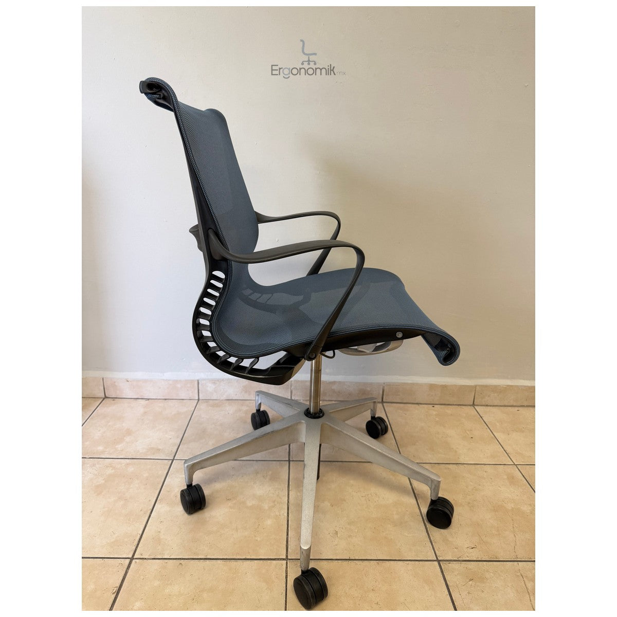 Silla Herman Miller Setu Azul - Preowned | Muebles ergonomicos en Mexico | Ergonomik