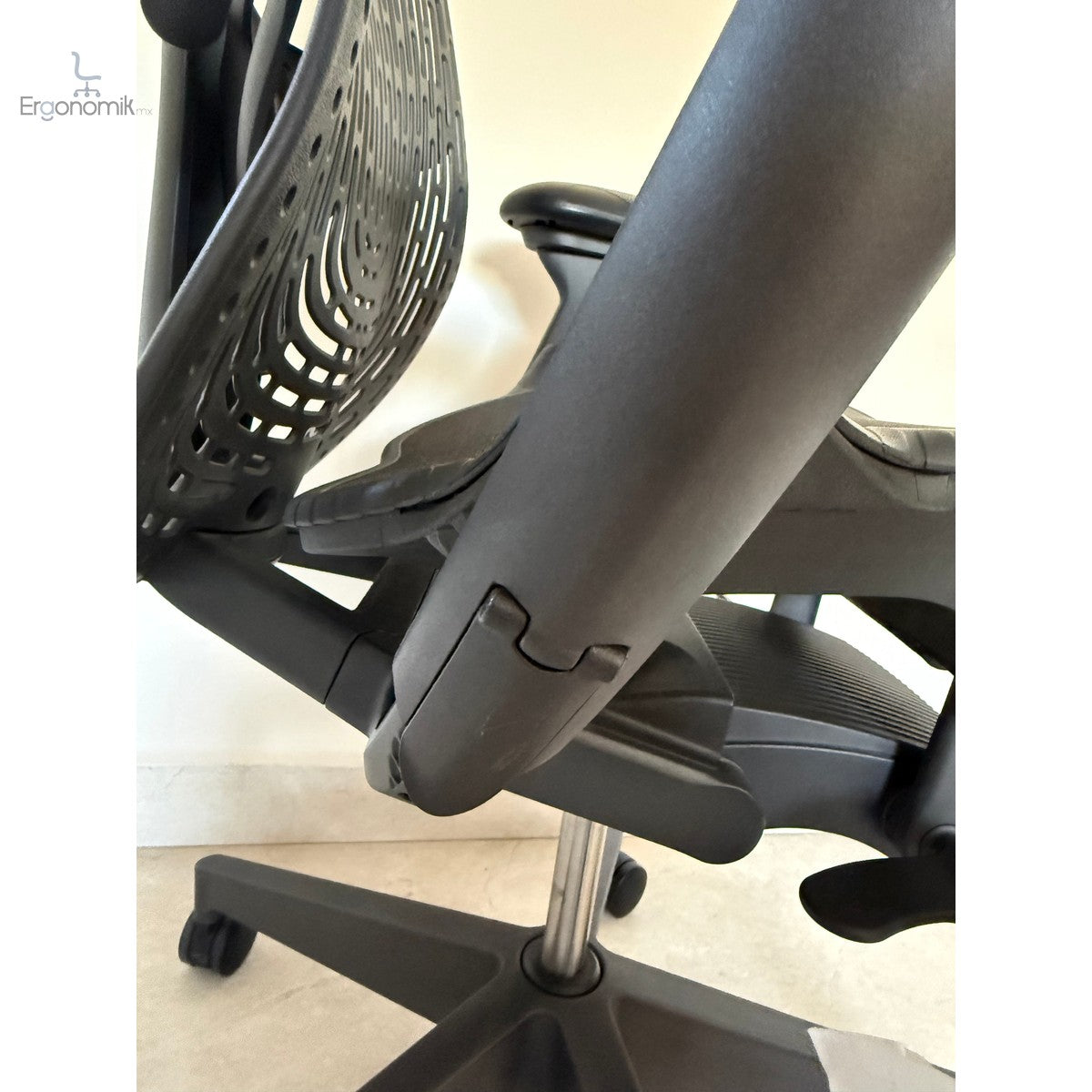 Silla Mirra 2 Equipada Herman Miller - Preowned | Muebles ergonómicos en México | Ergonomik