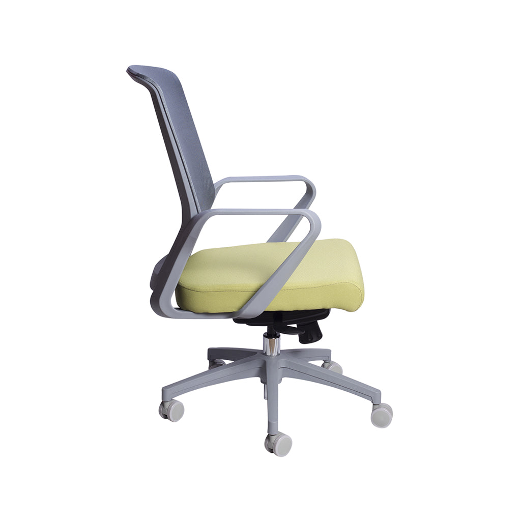 Detalle del tapizado gris de la Silla Operativa 140GR