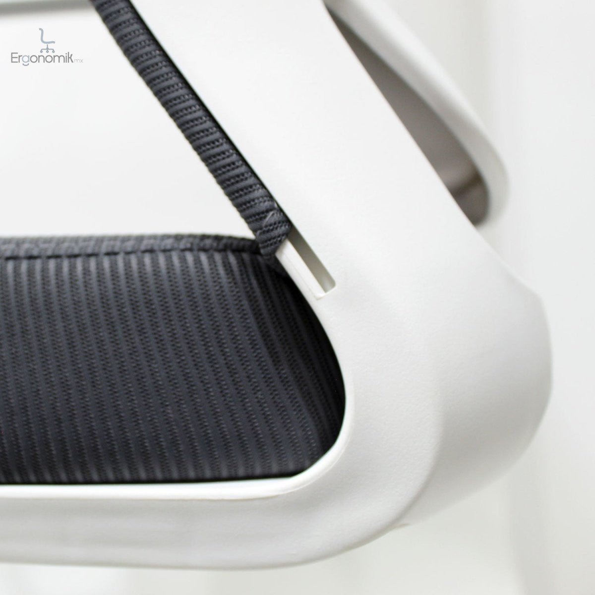 Silla Operativa Cardona - Ergonomik silla directiva MBK