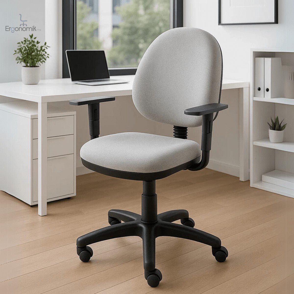 Silla Operativa Con Brazo Ajustable E101 - Ergonomik silla de oficina Ofik