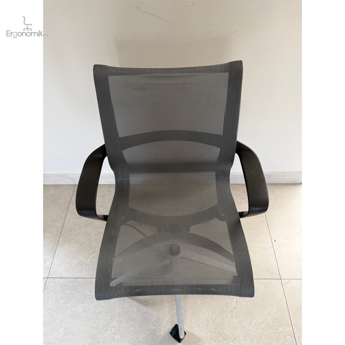 Silla Setu Gris Herman Miller - Preowned - Ergonomik Silla de Oficina Herman Miller