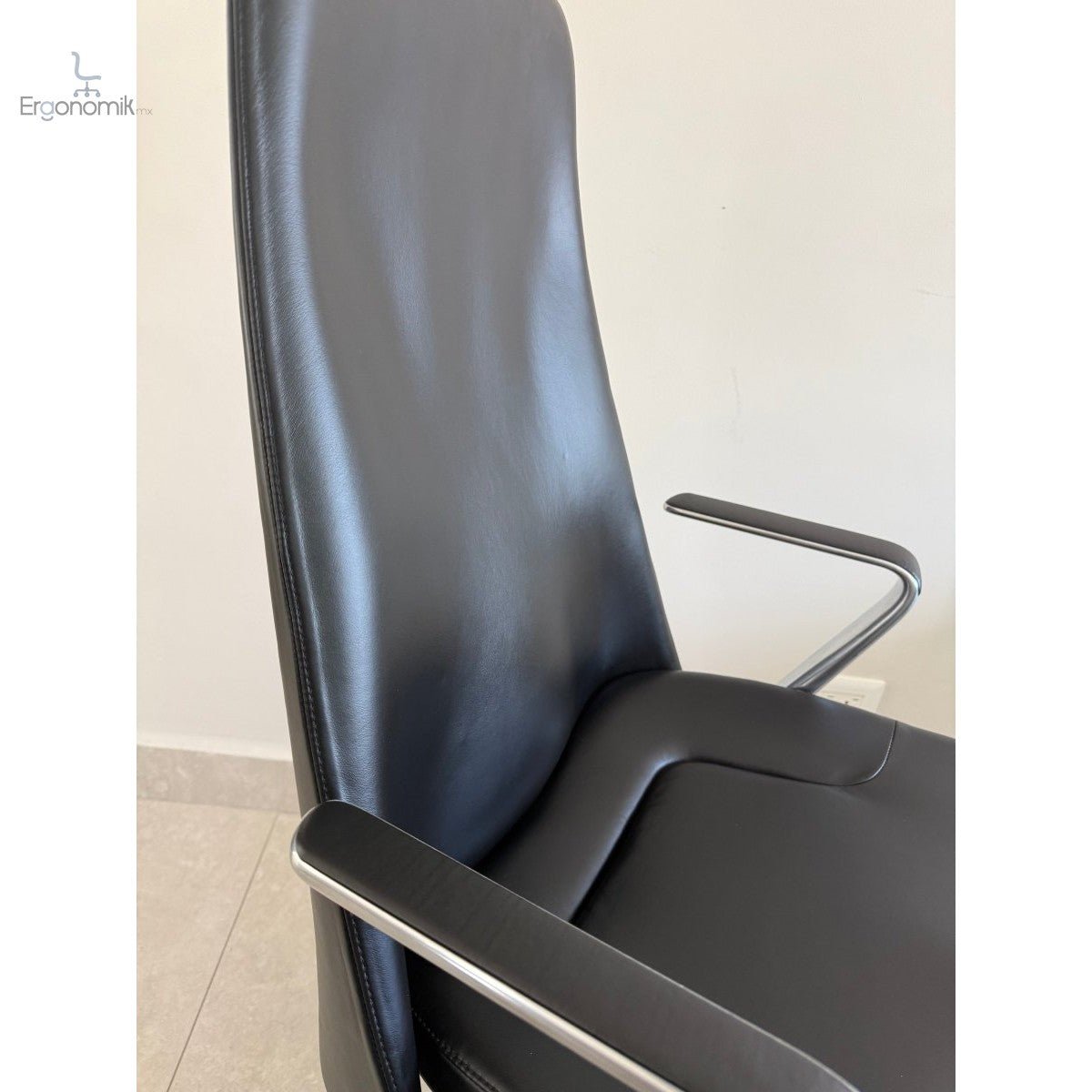 Silla Taper Piel Negra Marca Geiger MillerKnoll - Nueva - Ergonomik silla ergonomica Herman Miller