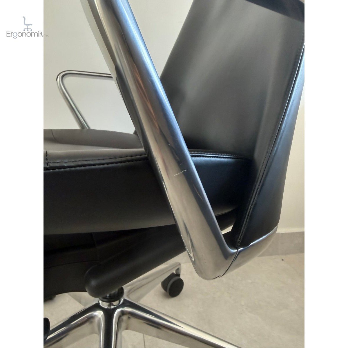 Silla Taper Piel Negra Marca Geiger MillerKnoll - Nueva - Ergonomik silla ergonomica Herman Miller