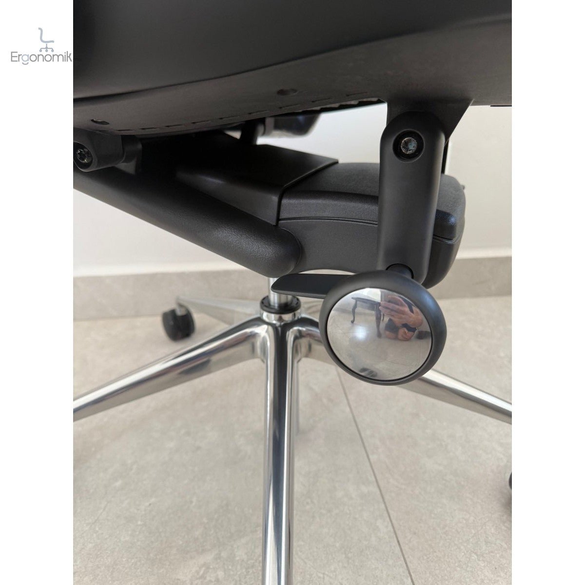 Silla Taper Piel Negra Marca Geiger MillerKnoll - Nueva - Ergonomik silla ergonomica Herman Miller