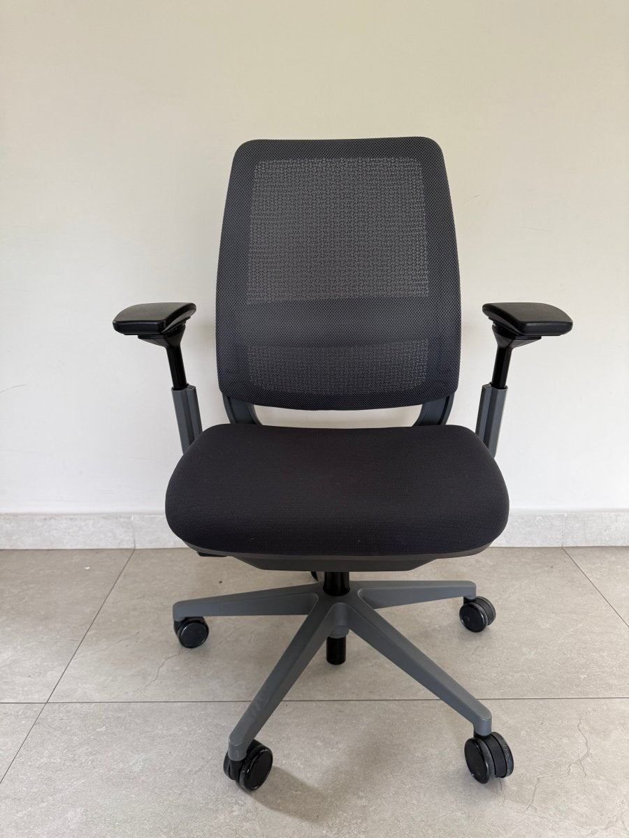 Steelcase Amia Gris de Exhibicion - Ergonomik silla ergonomica Steelcase