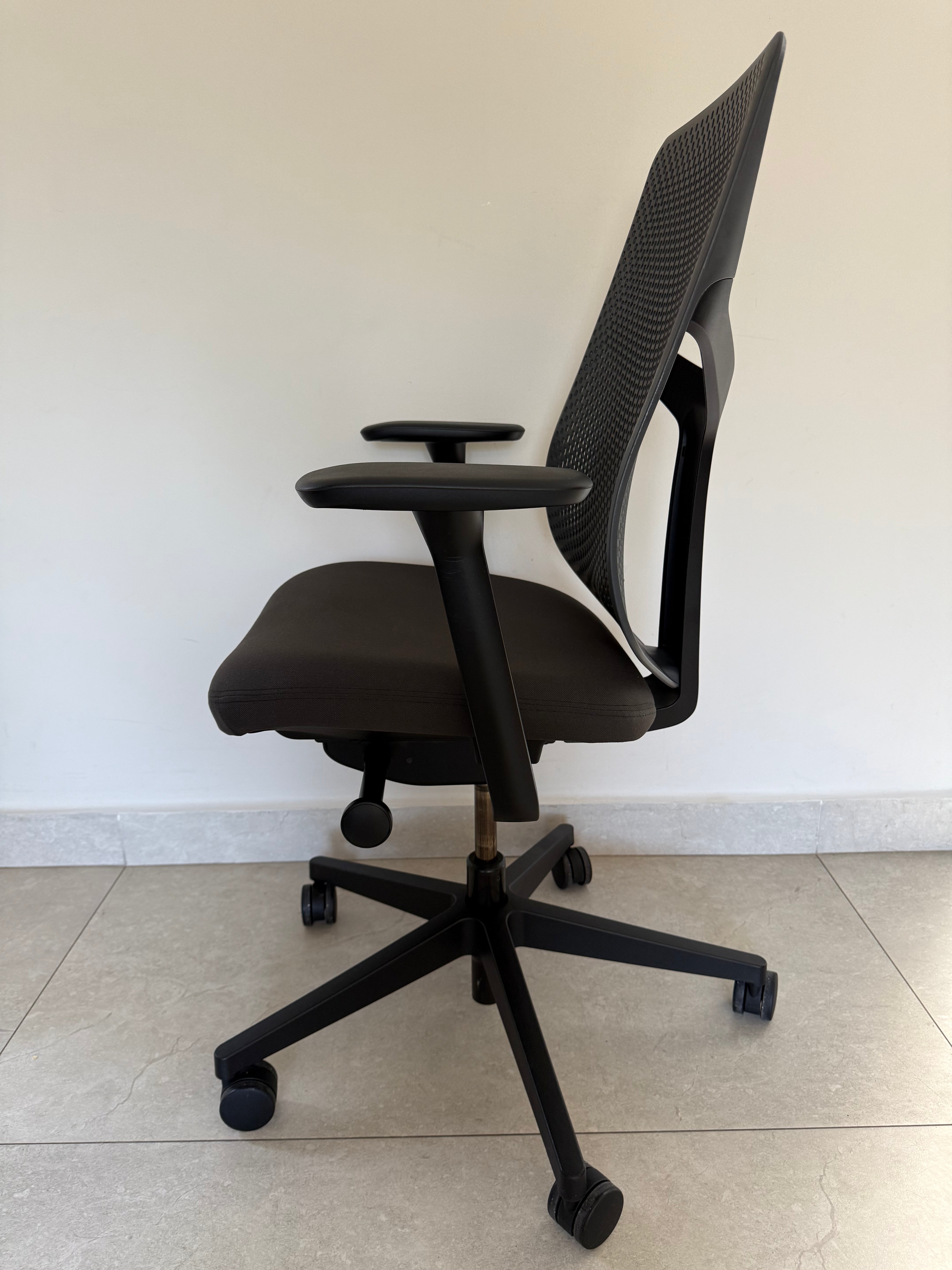 Silla Verus en ambiente de oficina