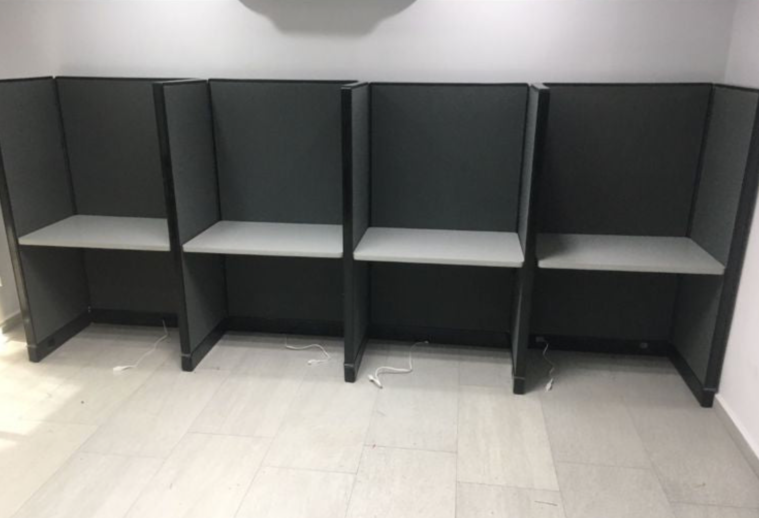 Módulos de trabajo escritorios colaborativos callcenter oficina de fabricación tipo callcenter